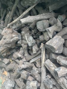 Charbon de bois naturel en morceaux de café en bois Vietnam BBQ Fuel pour l'exportation et l'utilisation de produits chimiques - Product Image 4