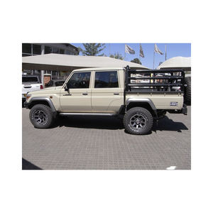 Se vende camioneta Toyotaa LandCruiser doble cabina con diferenciales de bloqueo y distancia al suelo alta - Product Image 2