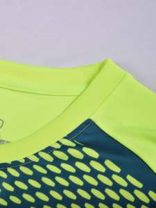 Camisetas de fútbol de sublimación personalizadas de la mejor calidad-Camisetas de fútbol de poliéster 100% Premium Características de secado rápido antibacteriano con cuello en V - Product Image 5