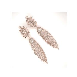 Nuevo diseño de pendientes de diamantes naturales de moda Estilo de lujo para niñas Ropa de fiesta disponible para la venta - Product Image 4