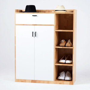Zapatero Minimalista de Madera Natural con Estantes de Almacenamiento Integrados KG68068 para Muebles de Sala de Estar - Product Image 1