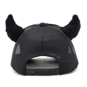 Gorras de Béisbol de Terciopelo Personalizadas de 5 Paneles, Estilo Deportivo, con Malla, Fabricante de Gorras, Moda 2025 - Product Image 4