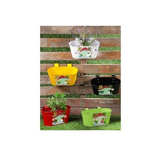 Pot de plante en métal de ferme pour garde-corps clôture balcon jardin décoration de la maison avec vente produit - Product Image 6