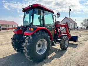 NOUVEAU Tracteur agricole TYM 654 65HP 4x4 à transmission par engrenages avec pompe et roulement, modèle 2025, à vendre, longue durée de vie - Product Image 6