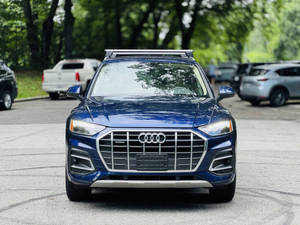 Audi Q5 quattro Premium 40 TFS certifiée propre 2023 - Product Image 3