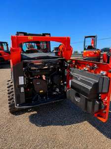 Chargeuse compacte sur chenilles Kubota SVL75-3 de qualité supérieure, diesel 75 CV, hydraulique, machine de construction robuste pour travaux de terrassement - Product Image 2