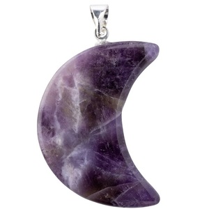 Pendentif en forme de lune en cristal d'améthyste chevron naturelle de qualité supérieure sur agate Soha pour la méditation et la guérison, en vente - Product Image 6