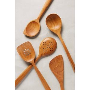 Ensemble de cuillères en bois dur poli conçu pour la durabilité et résistant à la chaleur et à l'humidité et à un usage quotidien régulier - Product Image 4