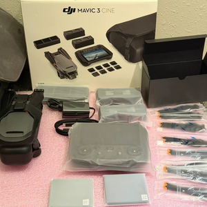 D-JI Ma-vic 3 Cine Premium Combo - Product Image 1