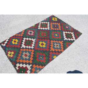 Turkish 3.37x5.2 ft Rug, Kilim Vintage Rug, <b>Red</b> Patchwork Rug <b>Wool</b> - Product Image 2