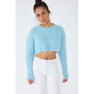 Suéter Corto con Cuello Redondo - Product Image 1