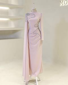 Vestido de Noche Largo de Gala con Pedrería Negra de Lujo, Estilo Sirena, Cintura Natural, Hombros Descubiertos - Product Image 5
