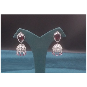 Ensemble de boucles d'oreilles en laiton pour femmes Style de luxe avec diamants américains étincelants pour mariages et occasions - Product Image 1