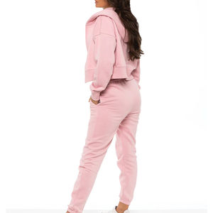 Ensemble 2 pièces pour femme : Crop Top et Survêtement en Coton 100% Écologique à Séchage Rapide – Service OEM, Fabrication Personnalisée, Vente en Gros - Product Image 2