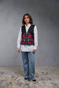 Chaqueta de Invierno de Estilo Bohemio para Mujer, Hecha a Mano con Bordado Suzani de la Mejor Calidad, Transpirable, 100% Algodón, Acolchada Regular, Gratis - Product Image 4