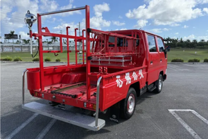 LISTO PARA CONDUCIR - USADO, VOLANTE A LA IZQUIERDA |   CONDUCCIÓN DERECHA |   Camión de Bomberos TOYOTA HIACE Doble Cabina de 1995, 5 Velocidades - Product Image 3