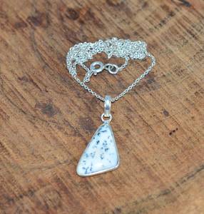 Dendrite Opale Pendentif de créateur en argent sterling 925 fait à la main Style vintage Bijoux fins pour femmes - Product Image 3