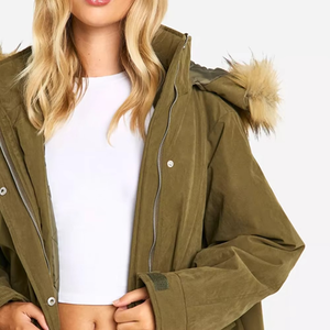 Parka pour femmes conçue pour une tenue isolante et résistante au vent, parka pour femmes fabriquée en tissu durable pour les aventures en plein air - Product Image 5