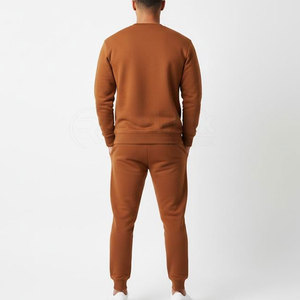 Ensemble de survêtement imprimé en relief, style urbain moderne, coupe confortable, collection hiver - Product Image 2