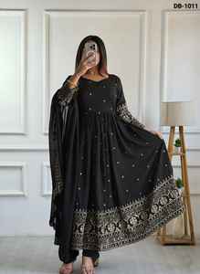 Vestidos Anarkali de Seda Vichitra Listos para Usar, los Más Hermosos de la India, con Bordado, Lentejuelas, Trabajo Zari y Diseño en el Dupatta - Product Image 4