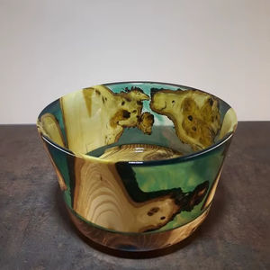 Bol en résine en bois Artisan fait à la main moderne rustique décoratif pièce maîtresse élégant maison cuisine déclaration - Product Image 1