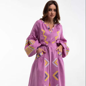 Vente chaude Conception Exclusive Porter Chance Ethno Chic Personnalisé Broderie À La Main Ukrainienne Longue Femmes Robe Boho Style Maxi Robe - Product Image 1
