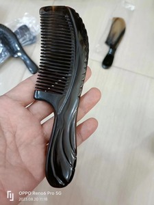 El mejor precio para el peine de cuerno de búfalo Peine de mano de alta calidad Peine de mano natural - Product Image 6