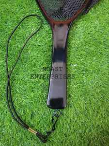 Épuisette de pêche à la mouche d'extérieur avec cadre en bois et filet en caoutchouc, outil de capture de truites à lancer à la main - Product Image 4