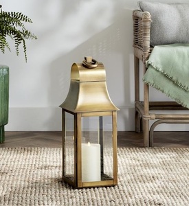 Elegante linterna de acero inoxidable con revestimiento ergonómico resistente a la intemperie, por lo que es un accesorio ideal para cualquier entorno - Product Image 5