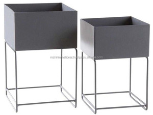 Jardinière dorée de petite taille avec support en métal pour table de décoration intérieure Pot de fleur décoratif personnalisé pour jardin - Product Image 6