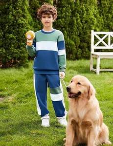 ชุดกีฬาฤดูหนาวสีทึบแบบลำลองสำหรับเด็กชุดวอร์มพร้อมฮู้ดกางเกงวิ่งออกกำลังกายผ้าฝ้ายโพลีเอสเตอร์ระบายอากาศ - Product Image 4