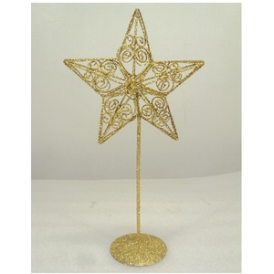 Décor de table Gravé Design Bordure Métal Etoile Stand Avec Base En Bois Pour Noël Maison Table Top Decor - Product Image 2