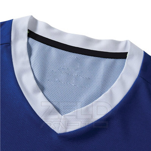 Uniforme de fútbol Nuevo 2025 Personalizado Último diseño Traje de uniforme de fútbol de equipo impreso de secado rápido - Product Image 3