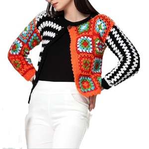 Cardigan en tricot à motif floral d'hiver décontracté pour femmes, haut creux vichy avec décor de boutons, design à coupe ample - Product Image 3