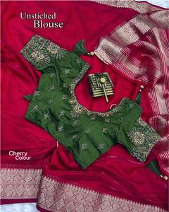 Haga una declaración con este nuevo diseño hecho a mano Pooja & Festive Special Long Length Saree con pieza de blusa de contraste a un ritmo más bajo - Product Image 6