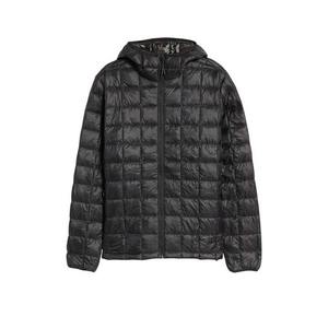 Chaqueta acolchada de moda para hombre, Abrigo acolchado brillante con decoración bordada, logotipo personalizado, diseño hinchado de invierno cálido - Product Image 2