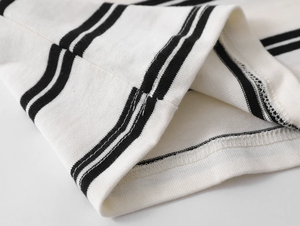 Vente en gros de sweats à capuche pour hommes en polyester/coton, impression 3D en mousse, teinture unie, poids lourd, personnalisable, pour l'hiver, pour couples - Product Image 5