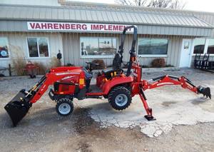 รถแทรกเตอร์ขนาดเล็ก Massey Ferguson GC1723E พร้อมส่งด่วน มีสินค้าในสต็อกสำหรับใช้งานทางการเกษตร ซื้อออนไลน์และประหยัดเลย - Product Image 3