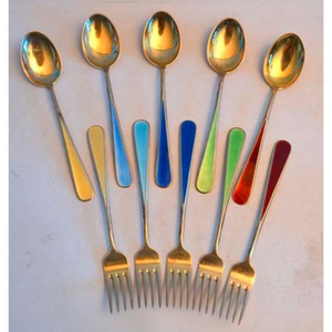 Elegant and Colorful <b>Flatware</b> <b>Set</b> with Glossy Finishing Handles for Stylish Kitchens Parties and Gifting Purposes From India - Product Image 4