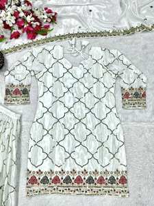 Nuevo Salwar Kameez de Seda Chino de Diseño Moderno y Elegante con Top, Sharara Plazzo y Dupatta de Secado Rápido para Bodas y Fiestas - Product Image 6