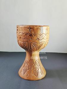 Calice en bois majestueux, artisanal, écologique, durable, avec un design sculpté, pour la sainte communion, les cérémonies religieuses, les cadeaux spirituels - Product Image 2