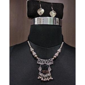 Jeweljunk <b>Fine</b> <b>Jewelry</b> <b>Sets</b>-Glass Drop Navratri Necklace 1112850 - Product Image 1
