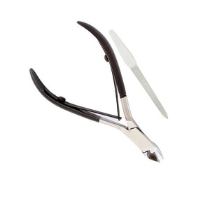 คีมตัดหนังกำพร้าแบบมืออาชีพขนาดปลาย7มม. และสเตนเลสเคลือบโคลเวอร์สีดำครึ่งหนึ่งผลิตจากปากีสถาน - Product Image 3