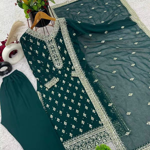 Hermosa ropa de fiesta superior-inferior y Dupatta con trabajo de secuencia de bordado pesado - Product Image 2