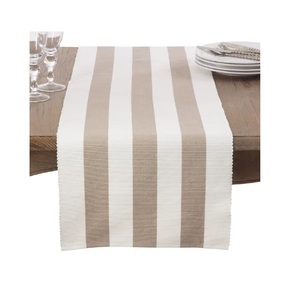 Décoration de la maison moderne Chemin de table 100% coton avec glands fabriqués à la main Cuisine Tables à manger Événements de fête à l'intérieur Durable - Product Image 3