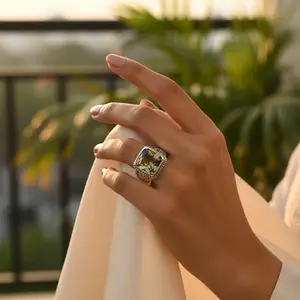 แหวนเงินแท้ 925 ทำมือสำหรับผู้ชาย ประดับด้วยควอตซ์สโมกกี้ ดีไซน์โบโฮ ลายเรขาคณิต ประดับด้วยพลอยโทแพซธรรมชาติ ของขวัญสำหรับเขา - Product Image 2