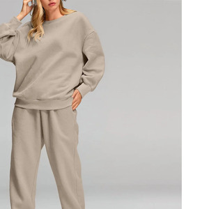 ชุดเซ็ทลำลองผู้หญิงแบบโอเวอร์ไซส์ มีฮู้ด สีพื้น ผ้าสเวตสปริง 2 ชิ้น ทรงปกติ ระบายอากาศได้ดี ผลิตจากผ้าฝ้ายออร์แกนิค 100% รุ่นสั่งทำพิเศษ ปี 2026 - Product Image 6