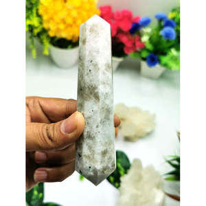 Pierre de lune à double pointe - sculptures faites à la main - énergie/chakra/reiki - 150 g - UNIQUEMENT UN EXEMPLAIRE - Product Image 3