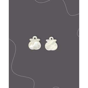 Pendentif en perle de mandarine avec breloque en nacre blanche - Product Image 1