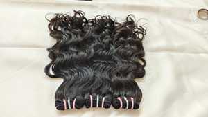 Extensions de cheveux humains en vrac non traités indiens Remy 100%, cuticule lisse douce, temples alignés, styles de vagues profondes et lâches - Product Image 5